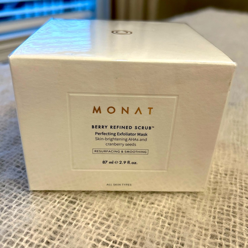 Monat NWT Berry Refined Scrub Facial Mask